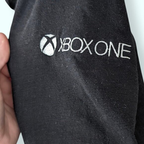 Xbox One Thin Black Zip Hoodie - Picture 2 of 6